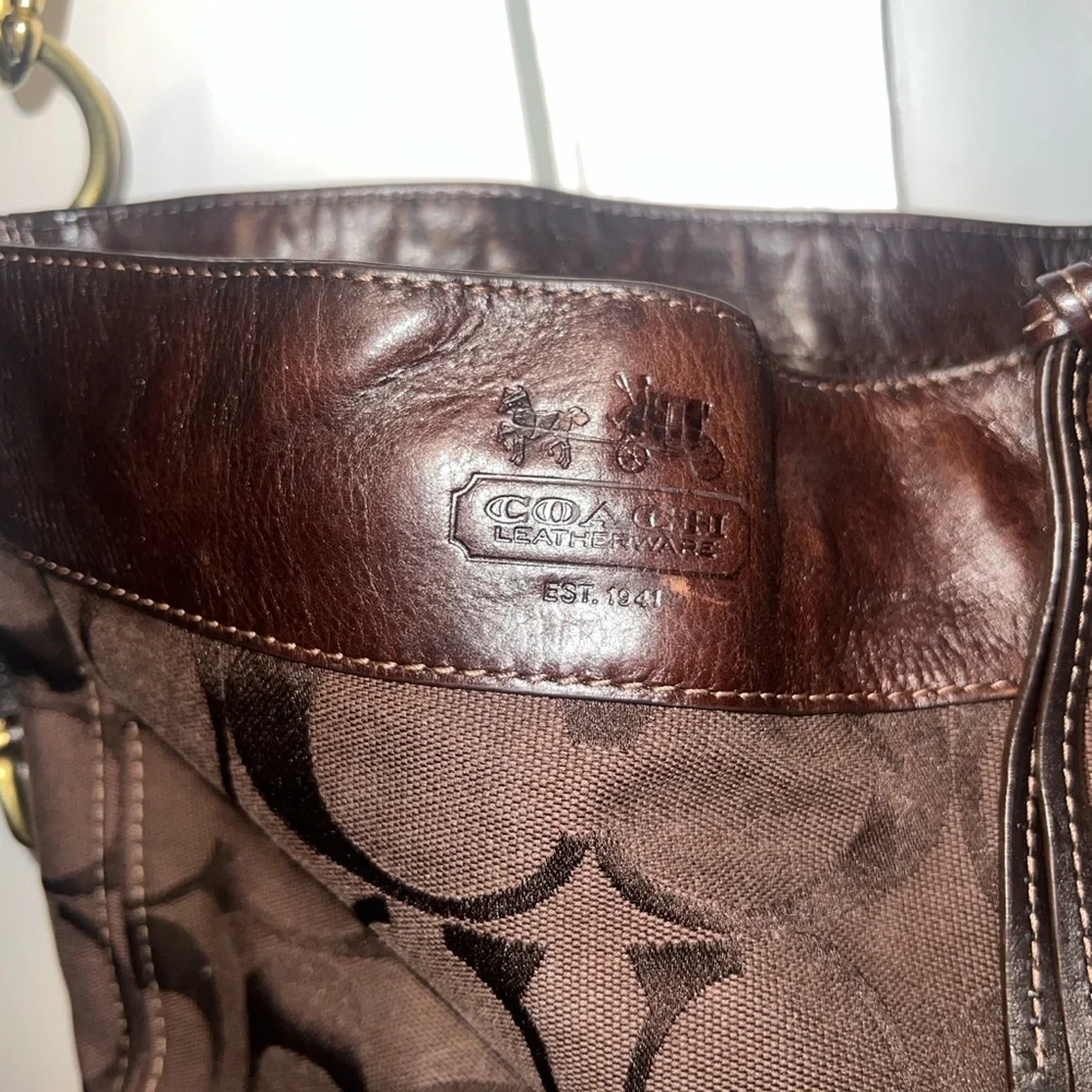 Coach Brown Signature Zoe Shoulder Bag - Picture 3 of 4
